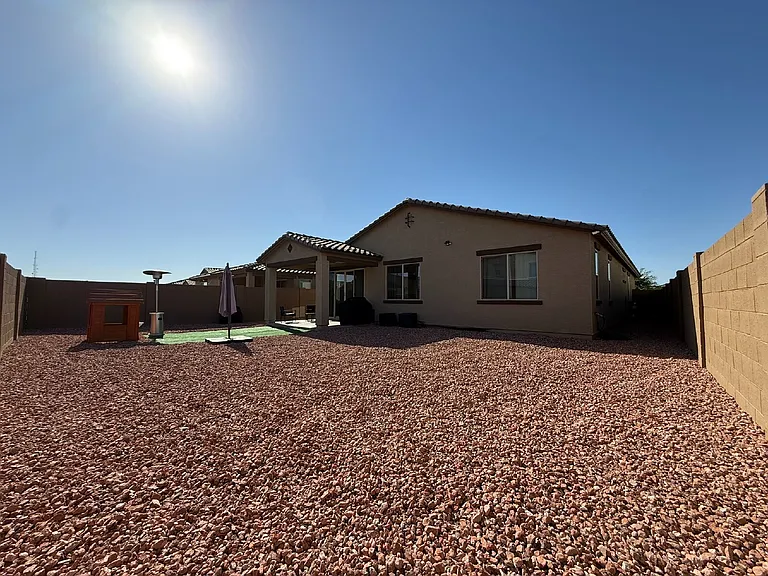 11037 W Hadley St — Photo 37