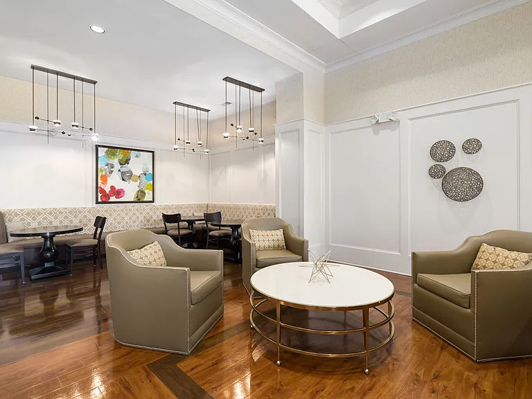 Parkside Place Apartments — Photo 56