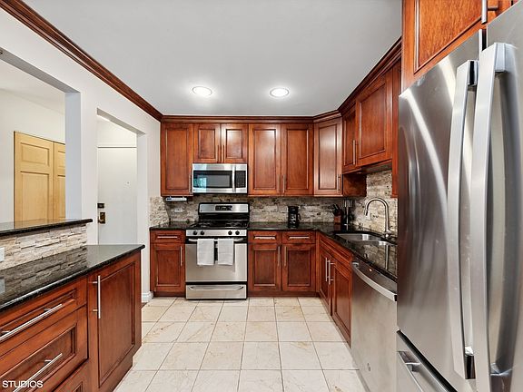 5th image of 3350 N Carriageway Dr Unit 104