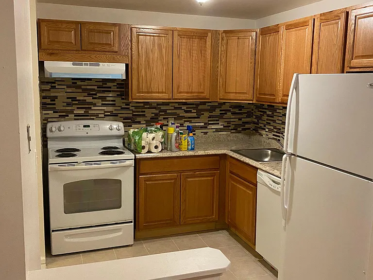 153 Bull Hill Ln #105 — Photo 10