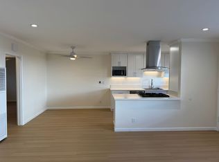 7842 W Manchester Ave APT 2, Playa Del Rey, CA 90293