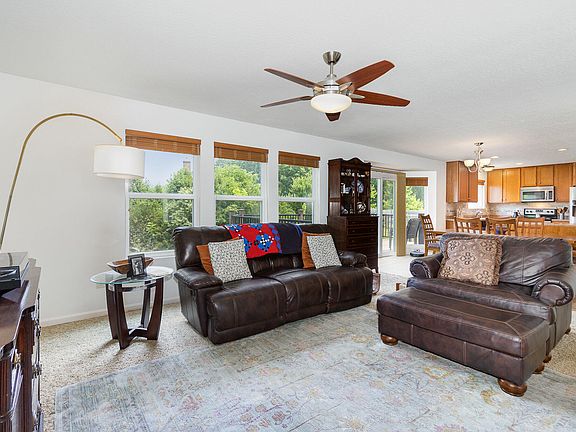 5th image of 9899 Cedar Cove Ln