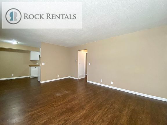 3rd image of 116 E 10th Ave APT 7