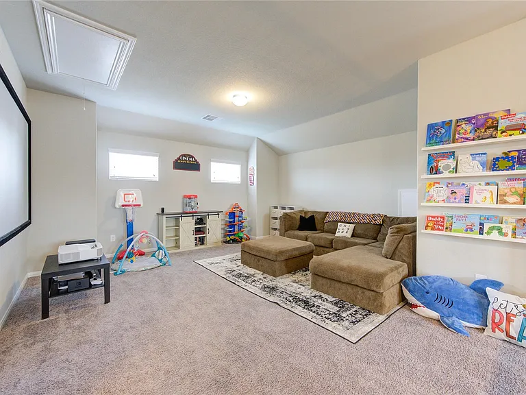 5439 Rustic Ruby Dr — Photo 32
