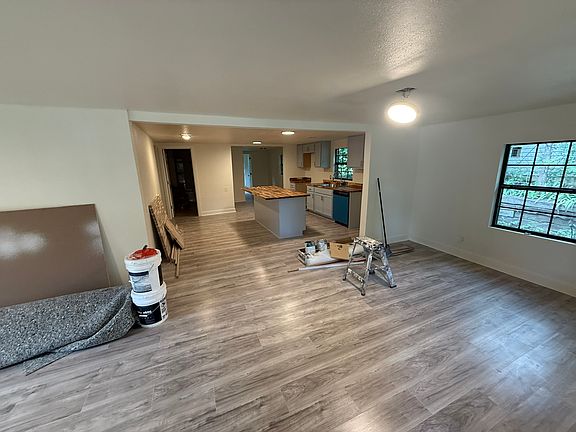 3rd image of 205 N Kates Ave #1