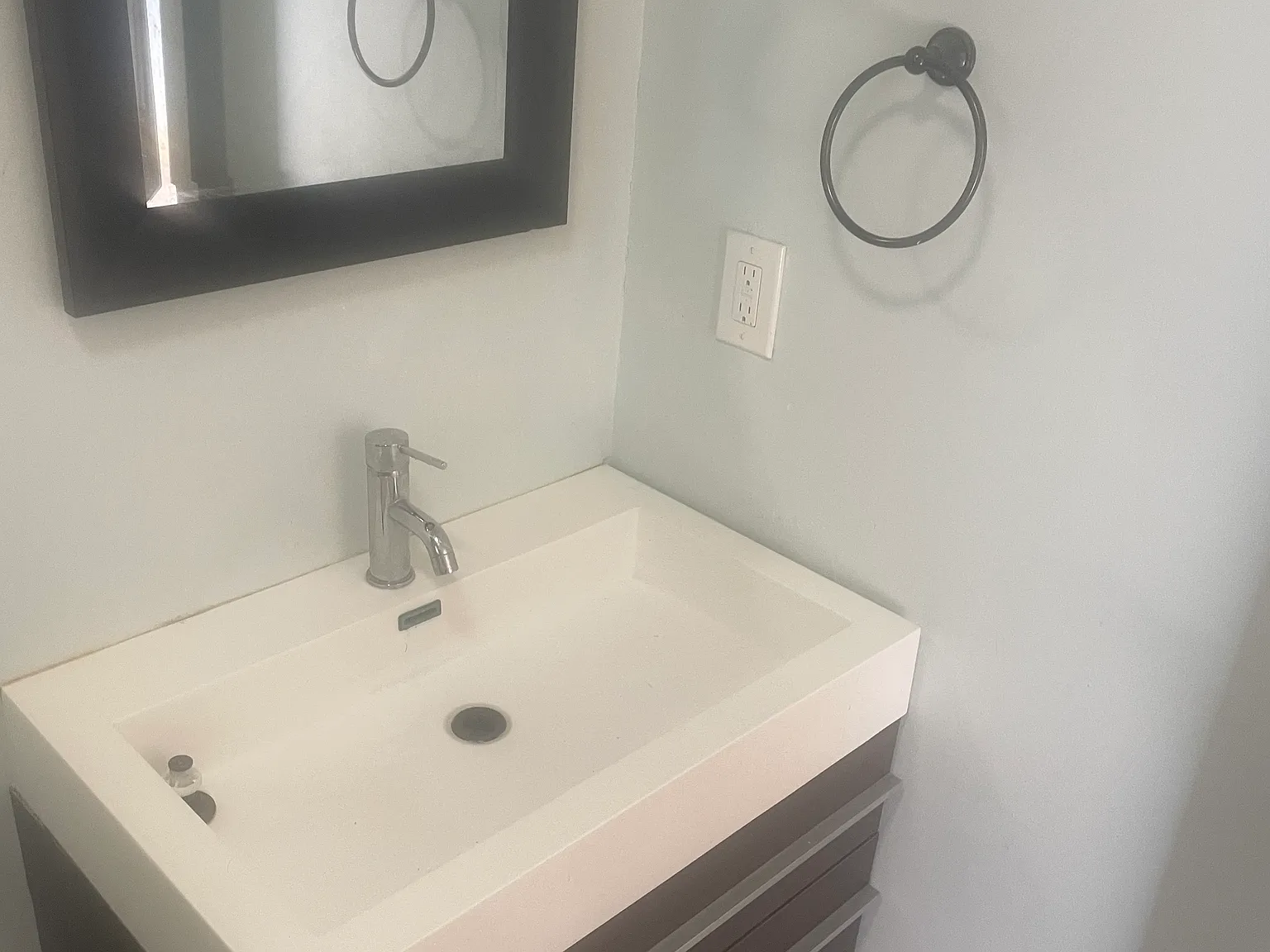 1 bed, 500 sqft, $1,100 — Photo 3
