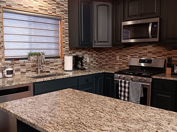 5th image of 722 Antelope Ave