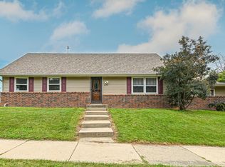 4506 89th St, Kenosha, WI 53142