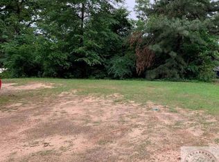 Armstrong St, Atlanta, TX 75551