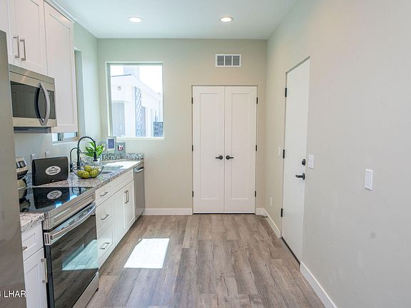 5th image of 3448 Oro Grande Blvd #H