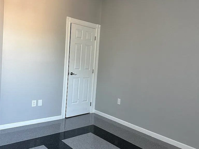 156 Clerk St #2 — Photo 7