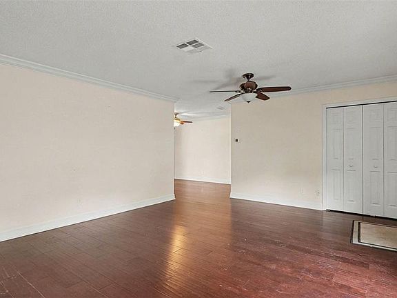 5th image of 2434 W GARDENIA DRIVE