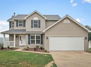 356 Hammett Rd, Winfield, MO 63389