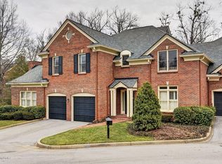 407 Wynfield Close Ct, Louisville, KY