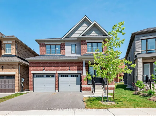 31 Sassafras Rd, Springwater, ON L9X 2C6