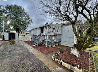 2009 Lewis River Rd, Woodland, WA 98674