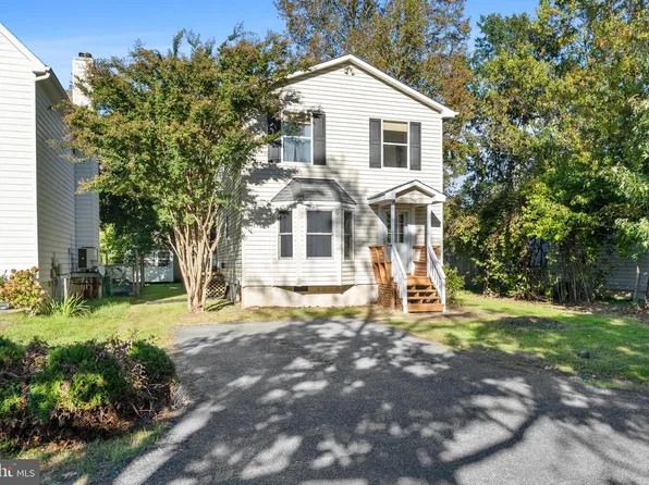 1512 Lincoln Rd, Shady Side, MD 20764