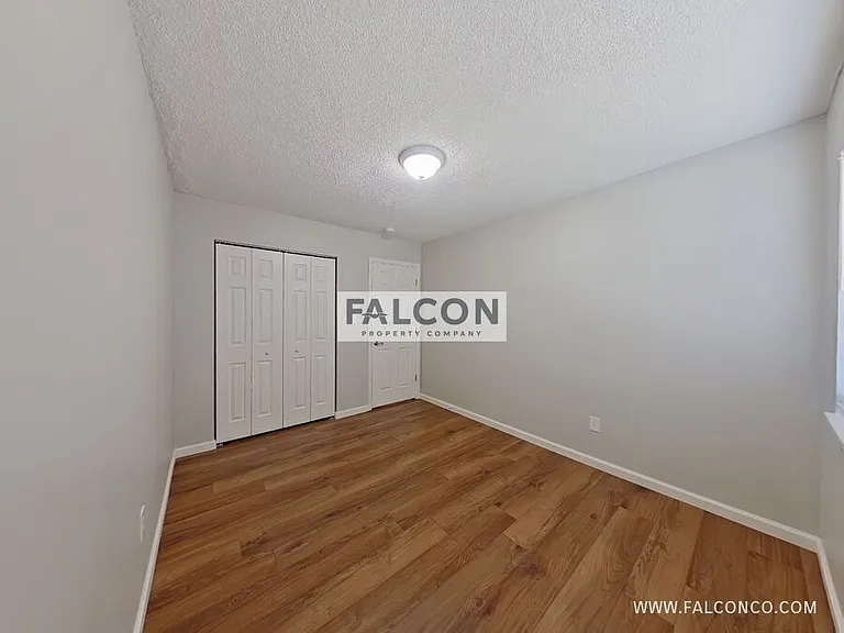 6974 Metropolitan St — Photo 10