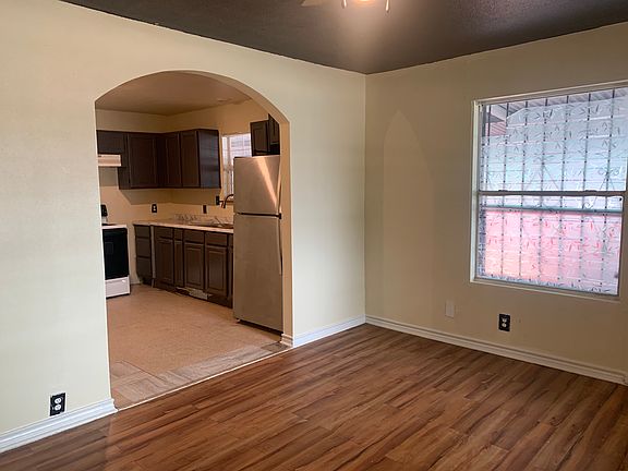 5th image of 374 N San Ignacio Ave #1