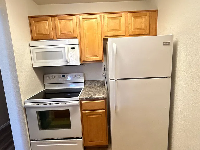 14203 N 19th Ave #1043 — Photo 9