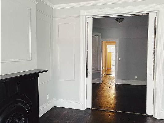 4th image of 444 W 50th St APT 3