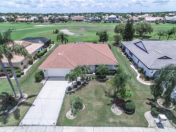 2nd image of 1842 Wolf Laurel Dr