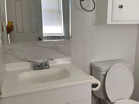 5th image of 4118 Tucson Dr