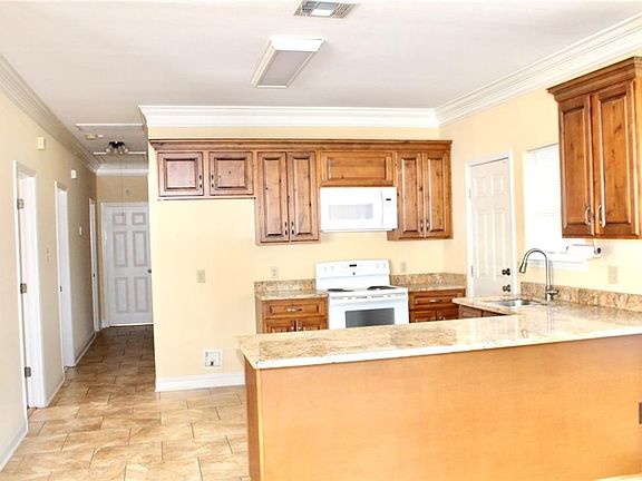 5th image of 2458 N Robertson St