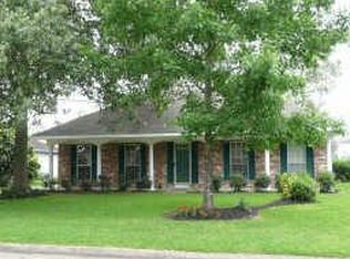 2007 Whispering Springs Dr, Spring, TX 77373