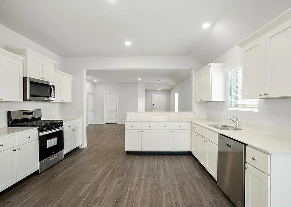 3109 Wood Lily Dr
