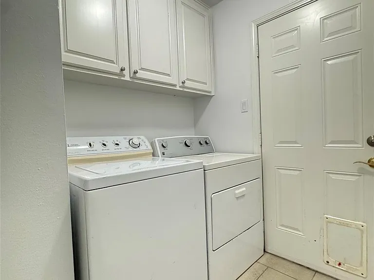 9006 Covent Garden St — Photo 21
