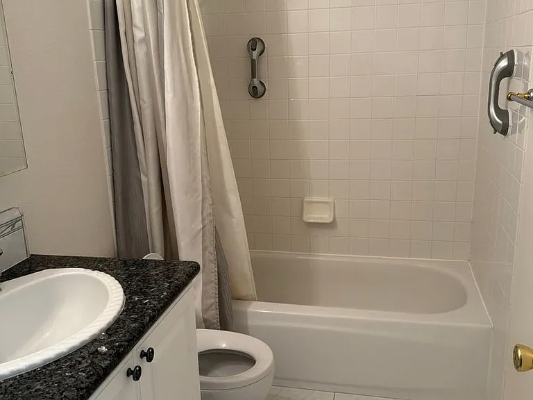 7389 Newcastle Ln — Photo 21