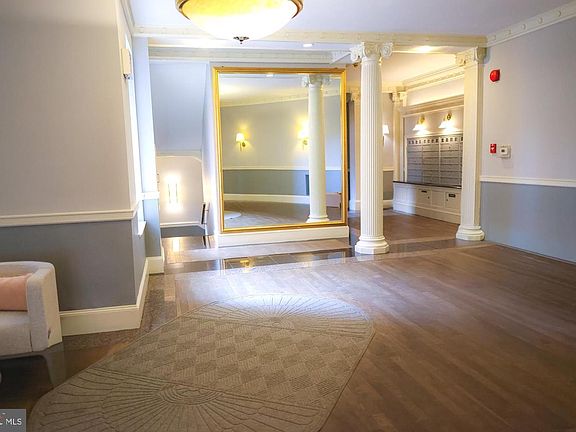 5th image of 1830 17th St NW APT 501