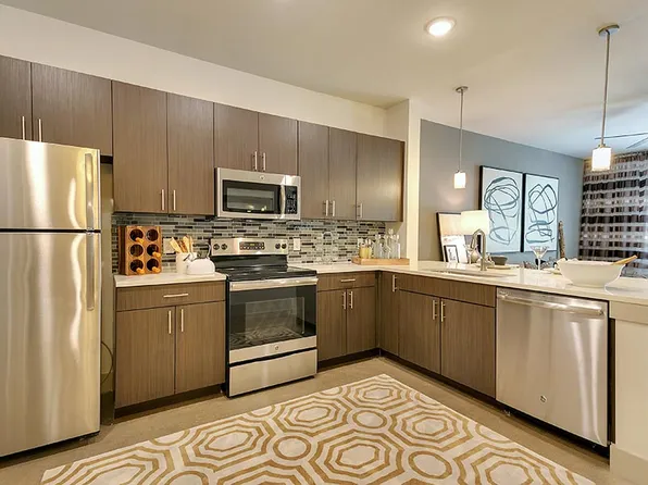 10802 Dove Brook Cir #202, Dallas, TX 75230