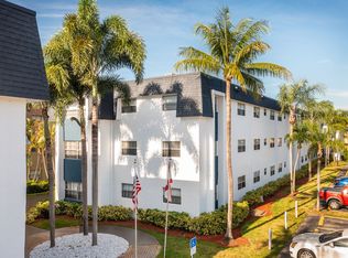 Parc Place, Miami, FL 33169