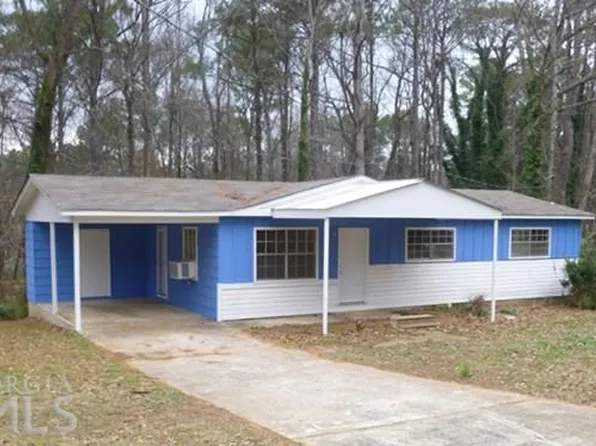 5246 Maple Valley Rd SW, Mableton, GA 30126