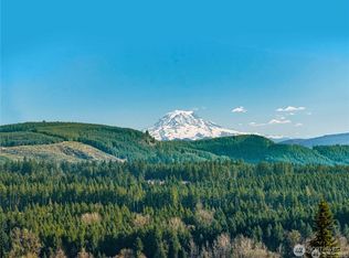 237 Dax Spur, Castle Rock, WA