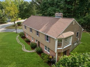 2 Meadowview Rd, Wayland, MA 01778