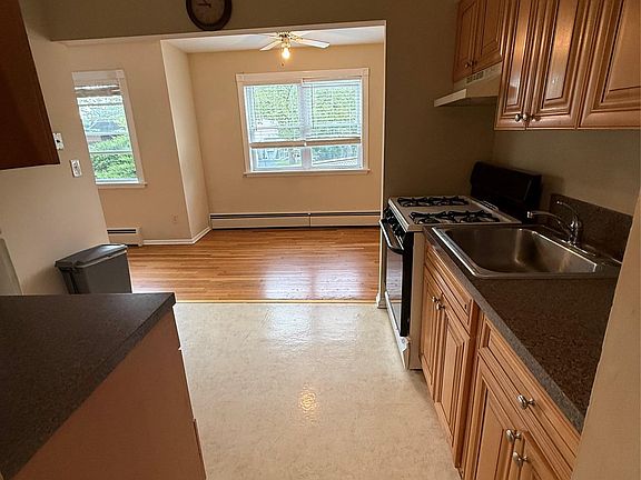 3rd image of 235 N Middletown Road #D