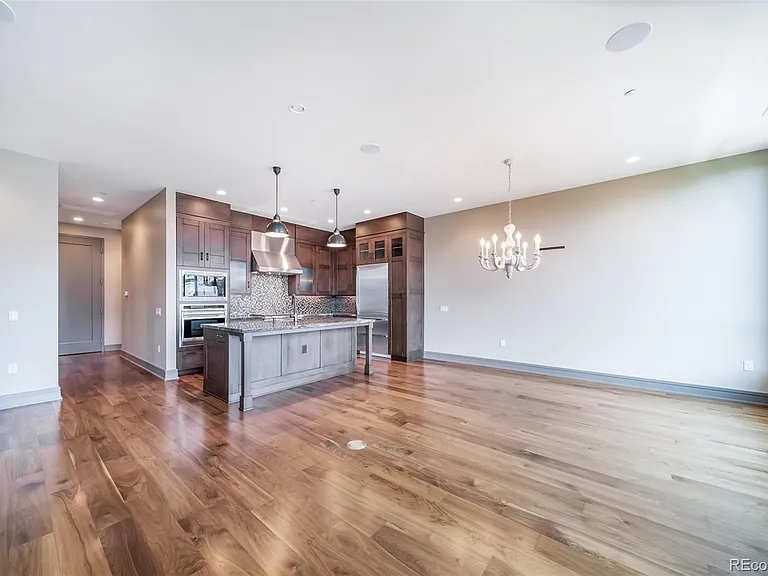 100 Detroit St #403 — Photo 12