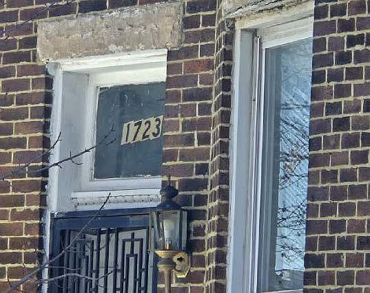 4th image of 1723 Westwood Ave