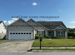 328 Running Briar Rd, Fletcher, NC 28732