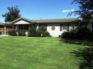 1020 Country Club Rd, Blytheville, AR 72315