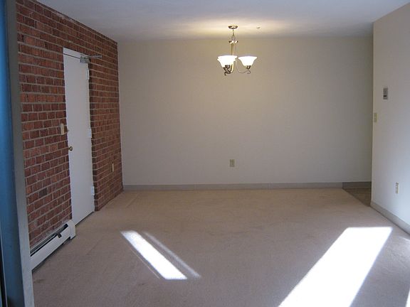 Queen Anne's Gate Apartments