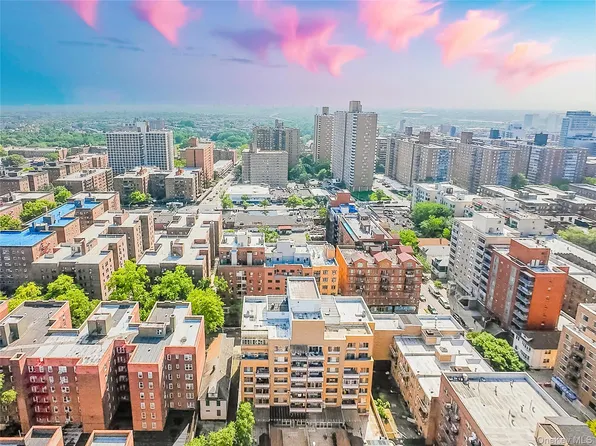 4317 Union Street #2E, Flushing, NY 11355