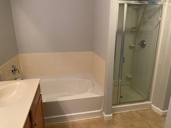 4th image of 517 Vessona Cir