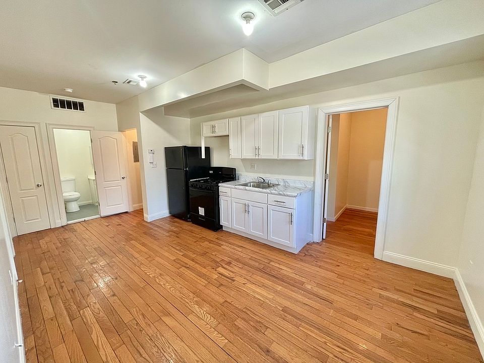 1st image of 716 E 234th St #2A