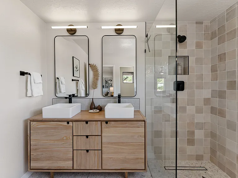 1411 W Sandhill Cir — Photo 29