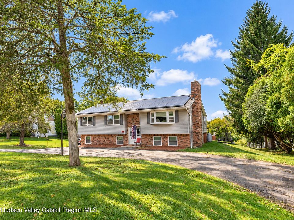 1st image of 411 Linderman Avenue