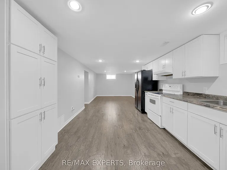87 Eugenia St #LOWER — Photo 9